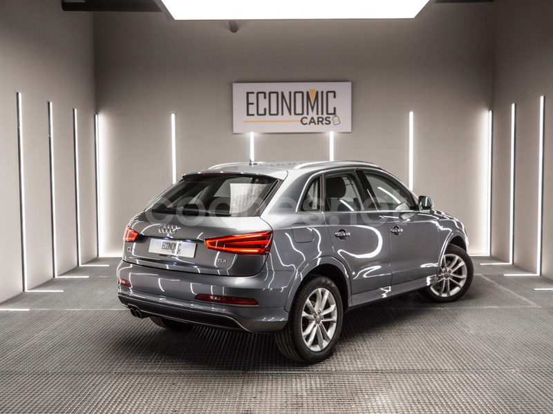 AUDI Q3 2.0 TDI S line edition