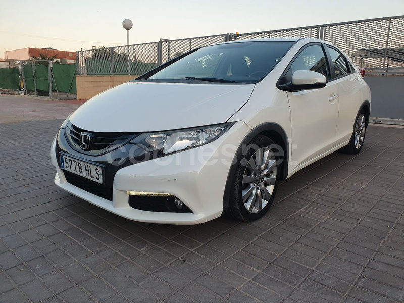 HONDA Civic 1.8 iVTEC Sport