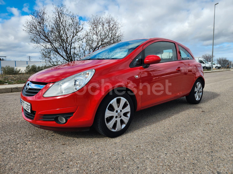 OPEL Corsa Essentia 1.2
