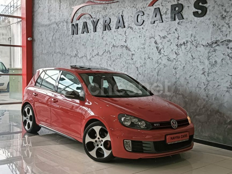 VOLKSWAGEN Golf 2.0 TSI GTI