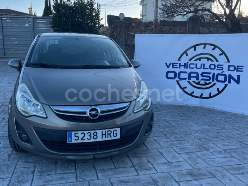 OPEL Corsa 1.2 Selective Easytronic