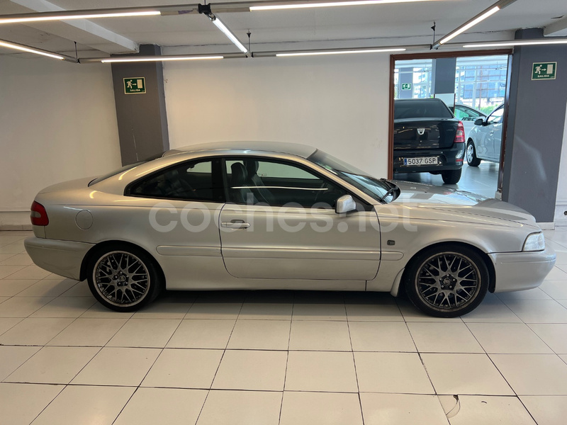 VOLVO C70 2.3 TURBO AUTO