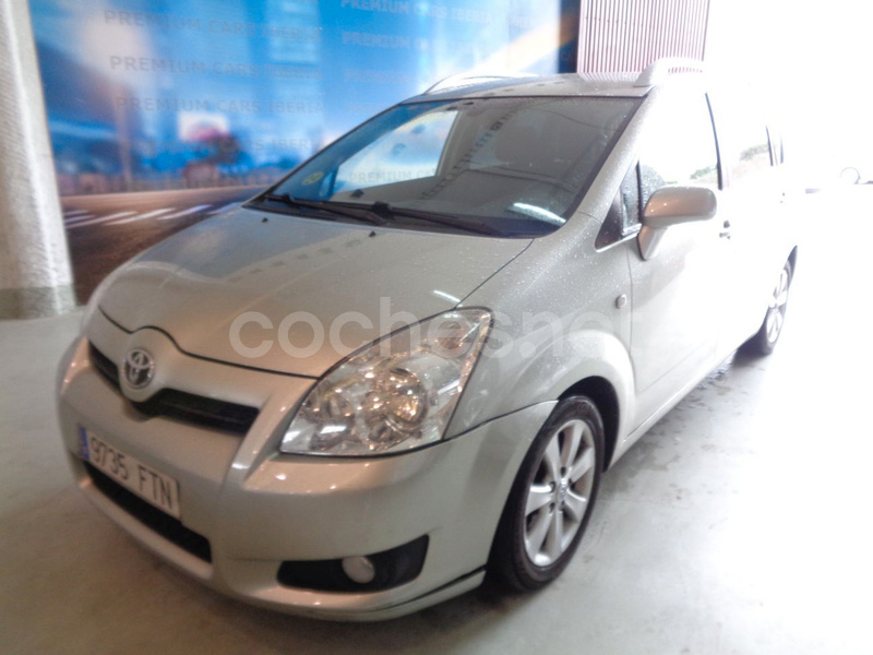 TOYOTA Corolla Verso 2.2 D4D Sol