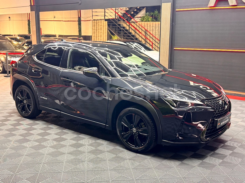 LEXUS UX 2.0 250h Luxury