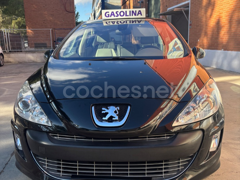 PEUGEOT 308 Premium 1.6 THP 150