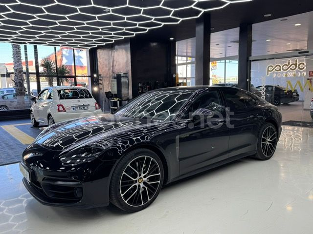 PORSCHE Panamera 4 EHybrid Platinum Edition