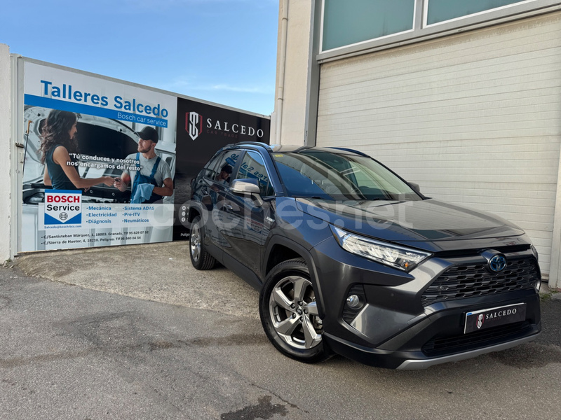 TOYOTA Rav4 2.5l 220H Advance