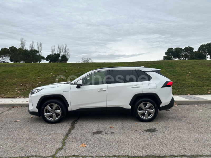 TOYOTA Rav4 2.5l 220H Advance 4WD