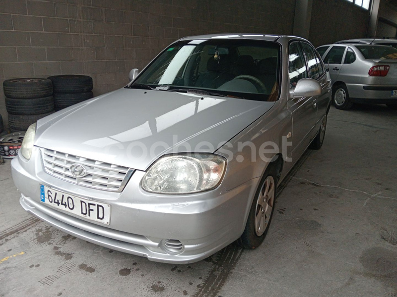 HYUNDAI Accent 1.3 GLS