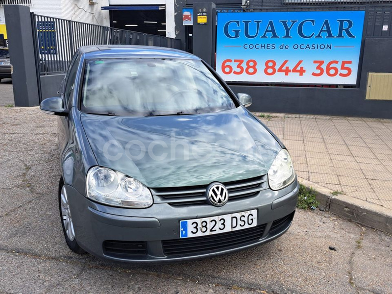 VOLKSWAGEN Golf 2.0 FSI Tiptronic Highline