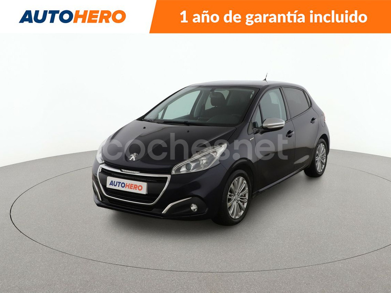 PEUGEOT 208 Signature 1.2L PureTech