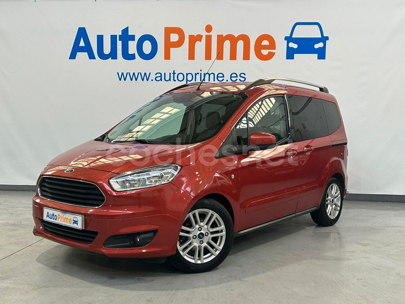 FORD Tourneo Courier 1.0 EcoBoost Titanium
