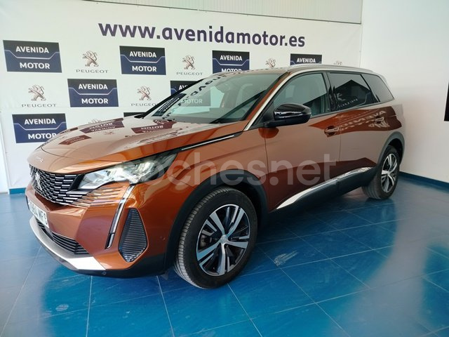 PEUGEOT 5008 1.2 PureTech SS Allure Pack