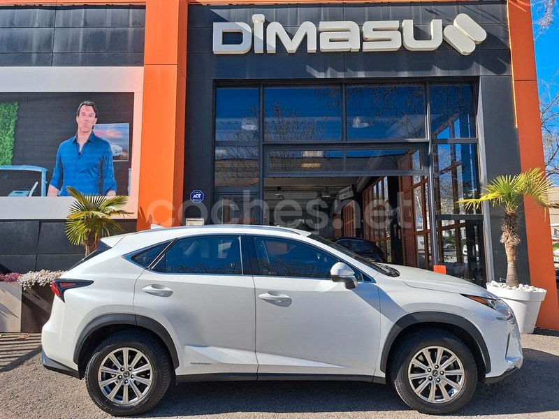 LEXUS NX 2.5 300h Business Navigation 2WD