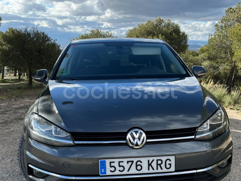 VOLKSWAGEN Golf Advance 1.6 TDI DSG