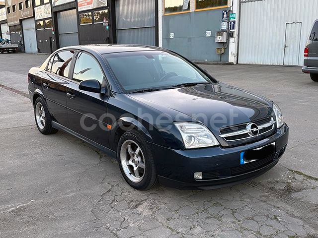 OPEL Vectra Elegance 2.2 DTI 16v