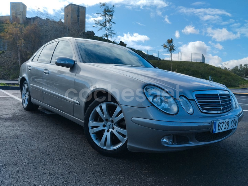 MERCEDES-BENZ Clase E E 270 CDI CLASSIC