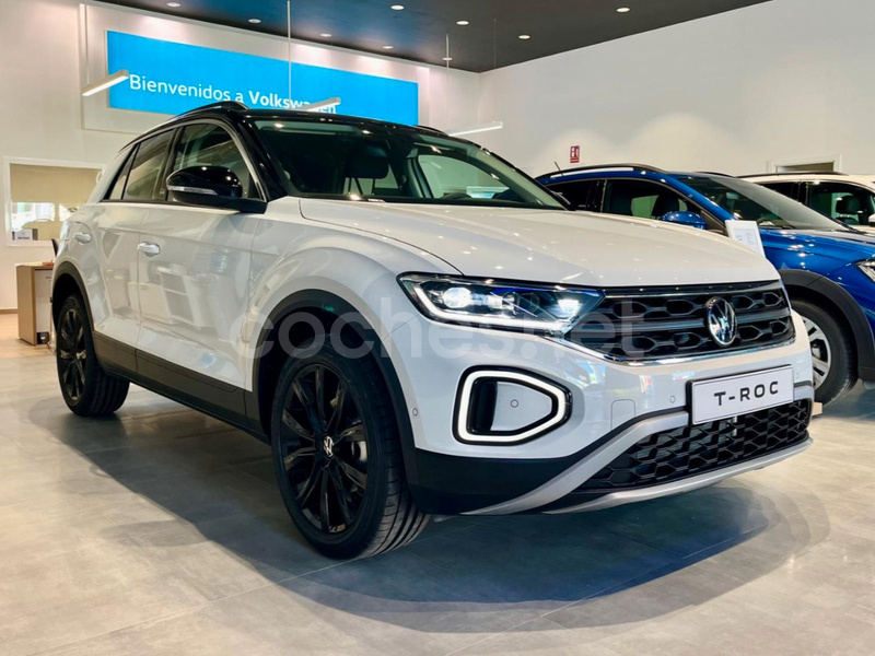 VOLKSWAGEN T-Roc Dark Line 1.5 TSI DSG