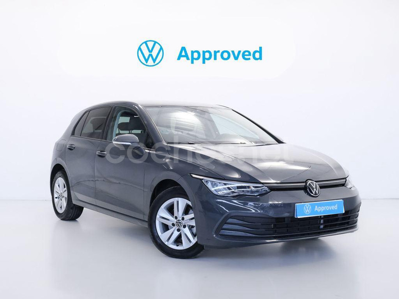 VOLKSWAGEN Golf Life 1.0 TSI