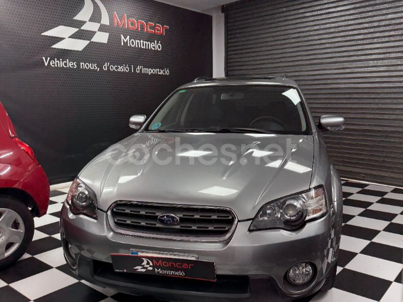 SUBARU Outback 2.5i