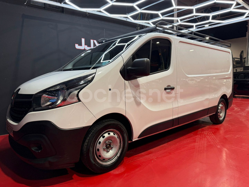 RENAULT Trafic Combi 9 Energy Blue dCi