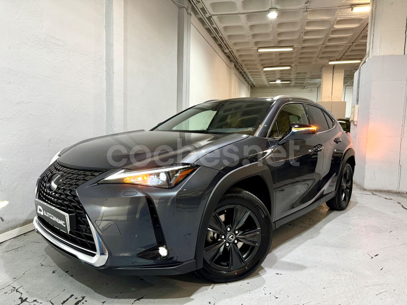 LEXUS UX 2.0 250h Premium