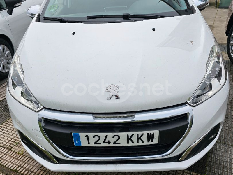 PEUGEOT 208 STYLE 1.6 BlueHDi