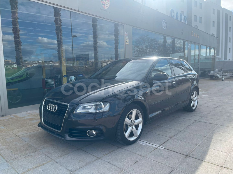 AUDI A3 Sportback 2.0 TDI 140 S tron Attraction