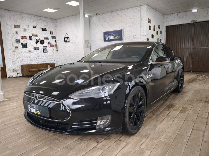TESLA Model S 90D 4WD