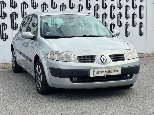 RENAULT Mégane CONFORT DYNAMIQUE 1.4 16V