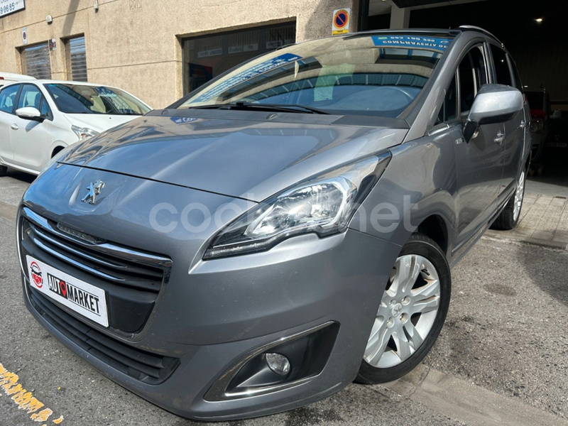 PEUGEOT 5008 Allure 1.6 BlueHDi 120 FAP