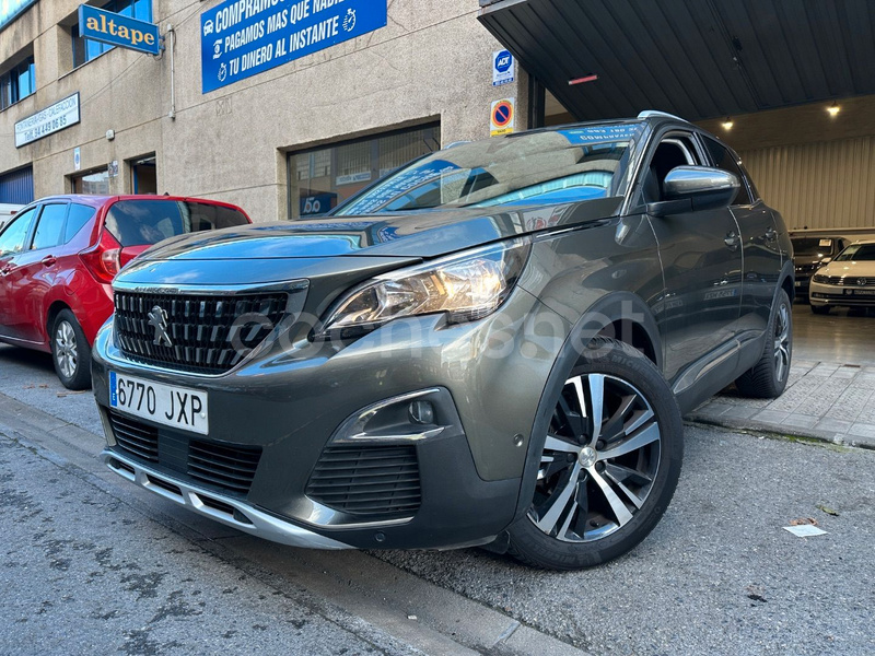 PEUGEOT 3008 1.5L BlueHDi SS Allure