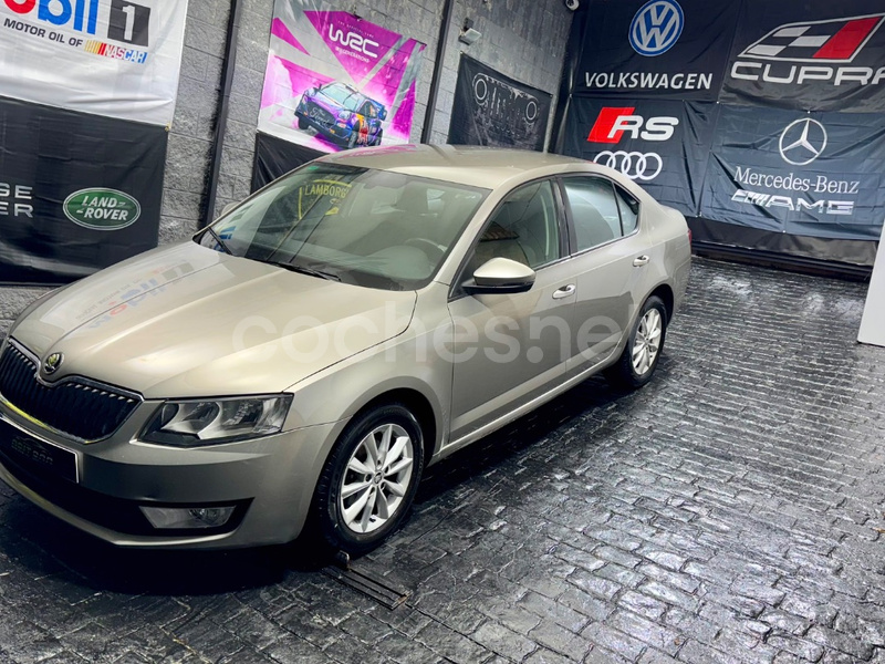 SKODA Octavia 1.6 TDI CR Active