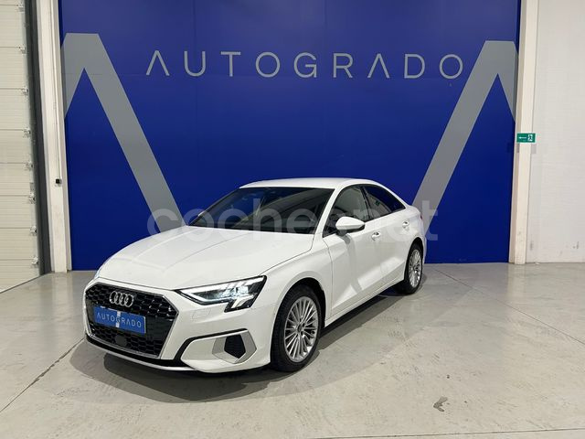 AUDI A3 Sedan Advanced 30 TDI