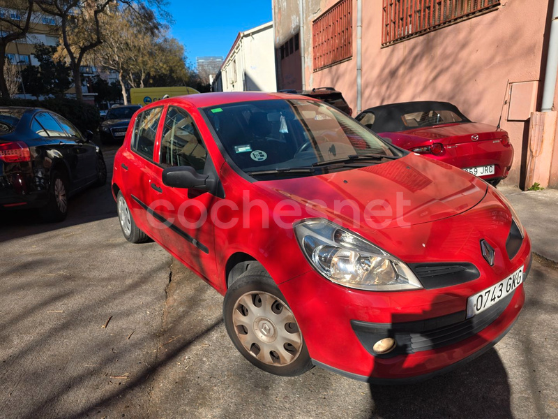 RENAULT Clio Authentique 1.5DCI70 eco2