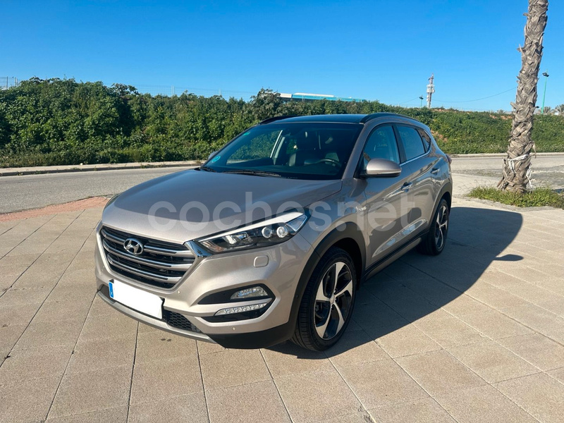 HYUNDAI Tucson 1.7CRDi BD TecnoSky DCT4x2