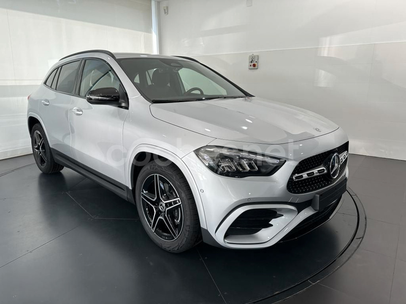 MERCEDES-BENZ GLA GLA 200 D