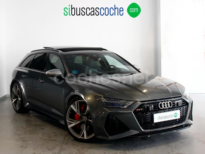 AUDI A6 RS 6 Avant TFSI quattro