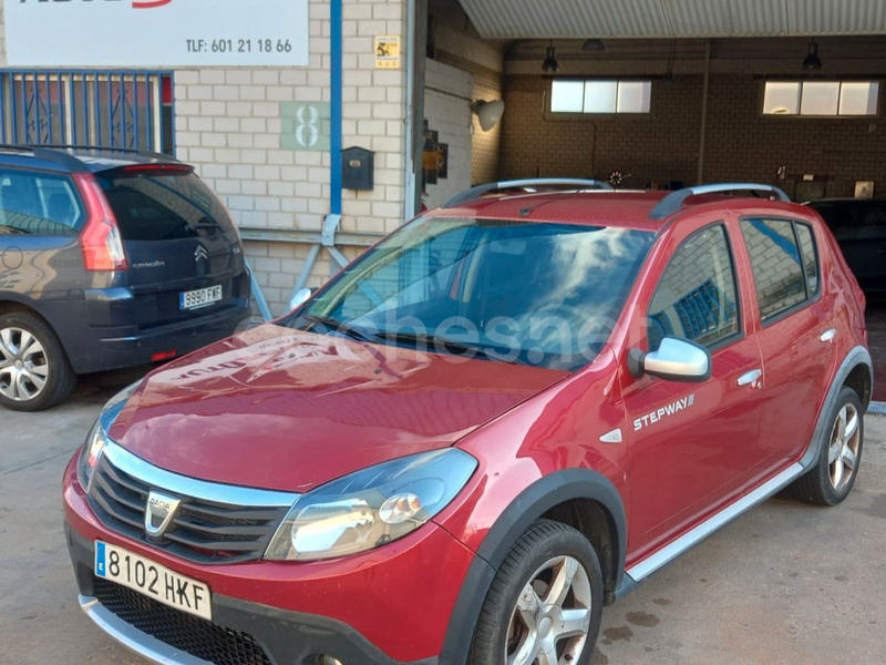 DACIA Sandero Stepway Music 1.6 85