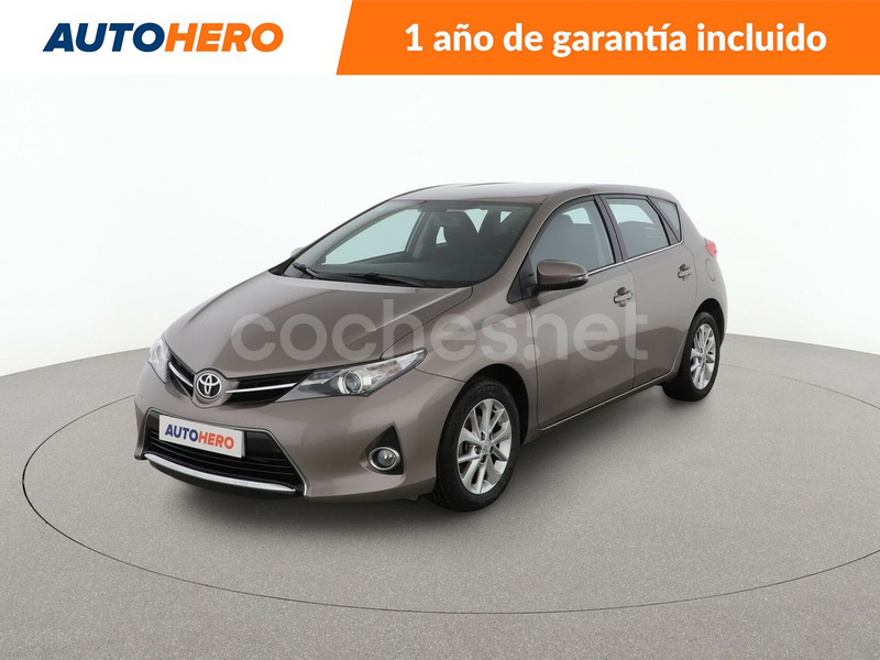 TOYOTA Auris 130 Active