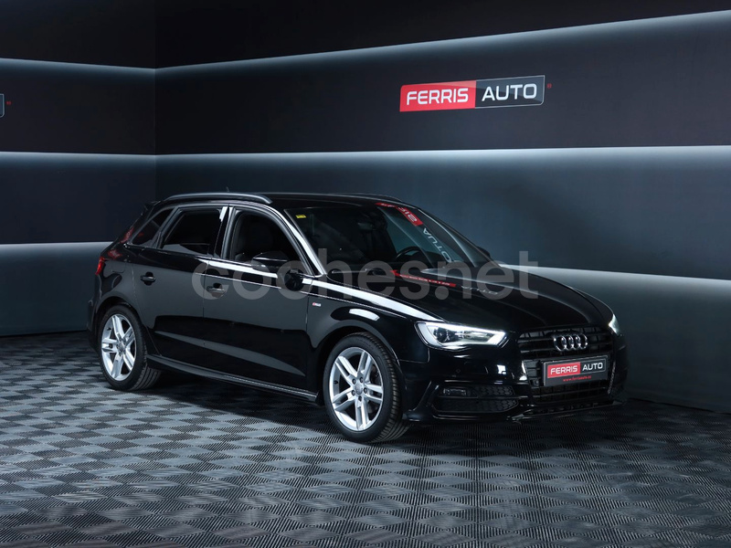 AUDI A3 Sportback 1.4 TFSI S line edition