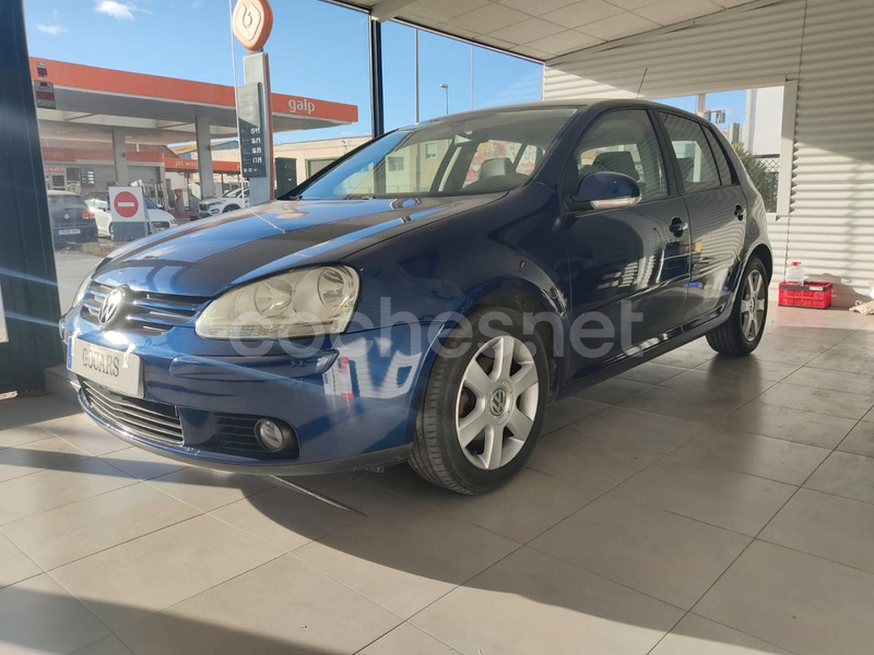 VOLKSWAGEN Golf 1.9 TDI DSG iGolf