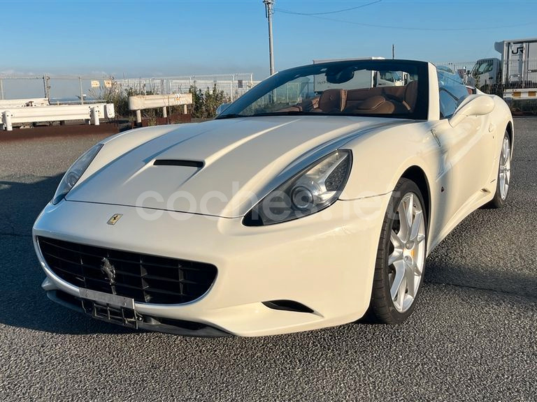 FERRARI California 4.3 V8 2 plazas