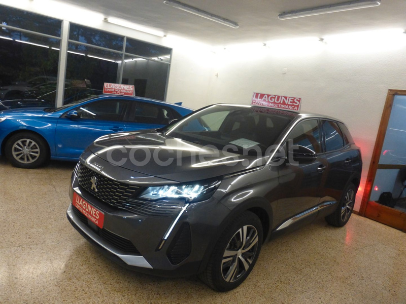 PEUGEOT 3008 1.2 PureTech SS Allure Pack EAT8
