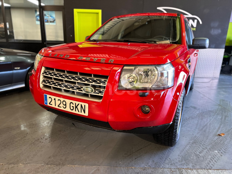 LAND-ROVER Freelander 2.2 Td4 S