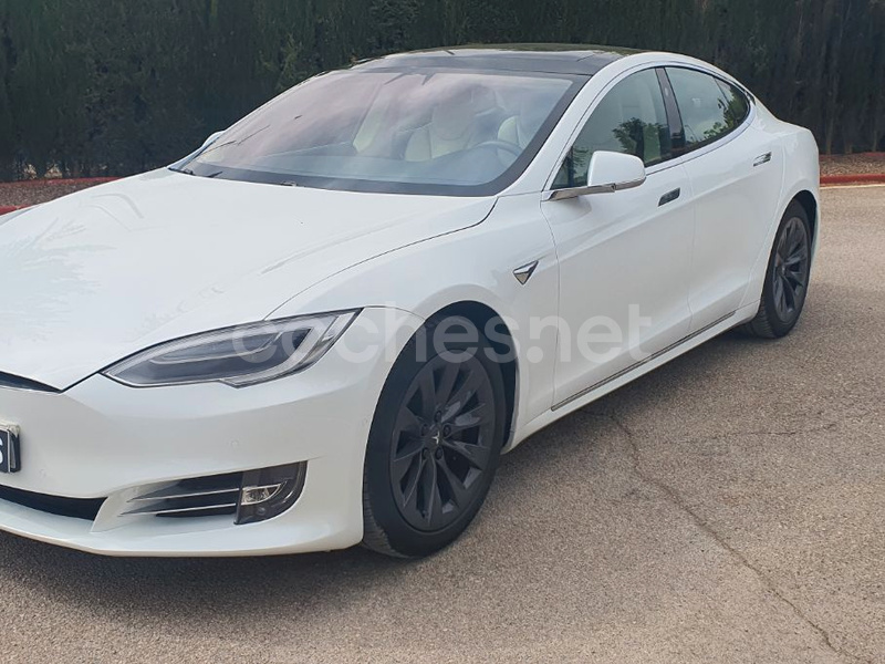 TESLA Model S Gran Autonomia 4WD