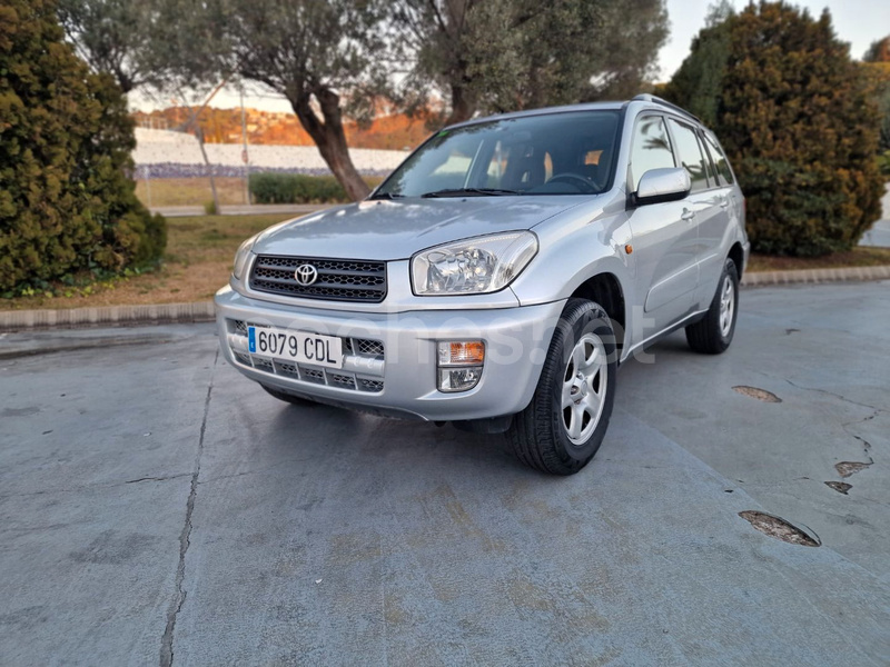 TOYOTA Rav4 1.8 VVTi Luna 4X2