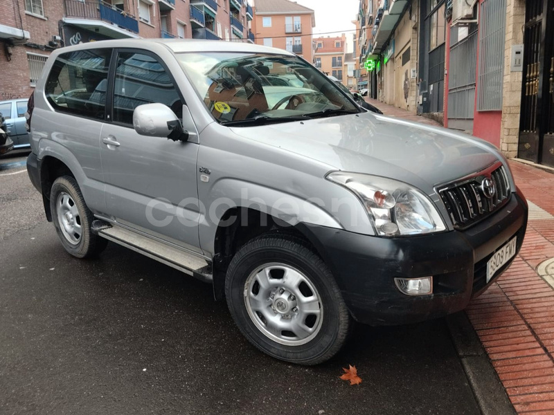 TOYOTA Land Cruiser 3.0 D4D GX