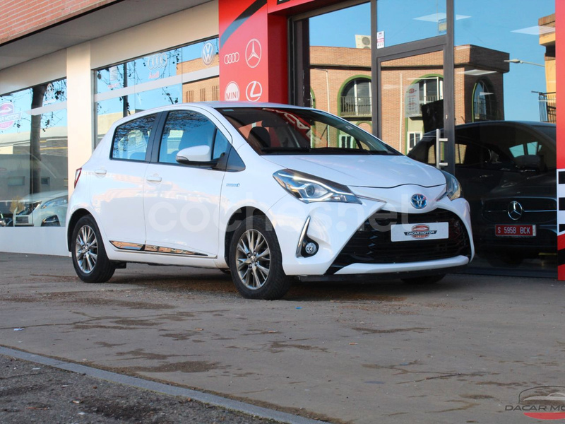 TOYOTA Yaris 1.5 Hybrid Active