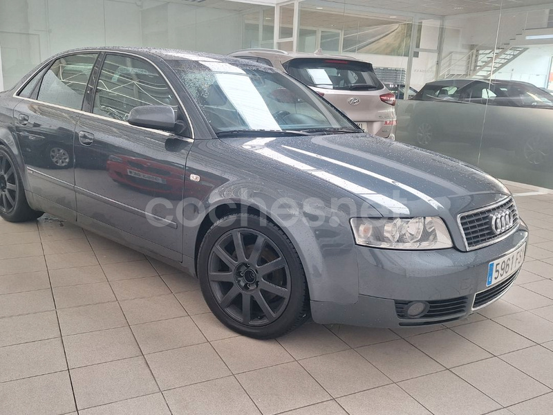 AUDI A4 1.9 TDI 6 velocidades